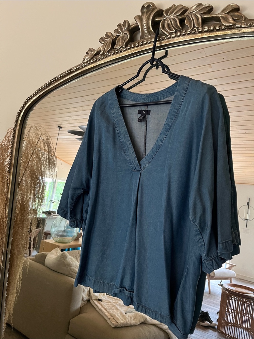 GAP denim V-Neck flowy Blouse